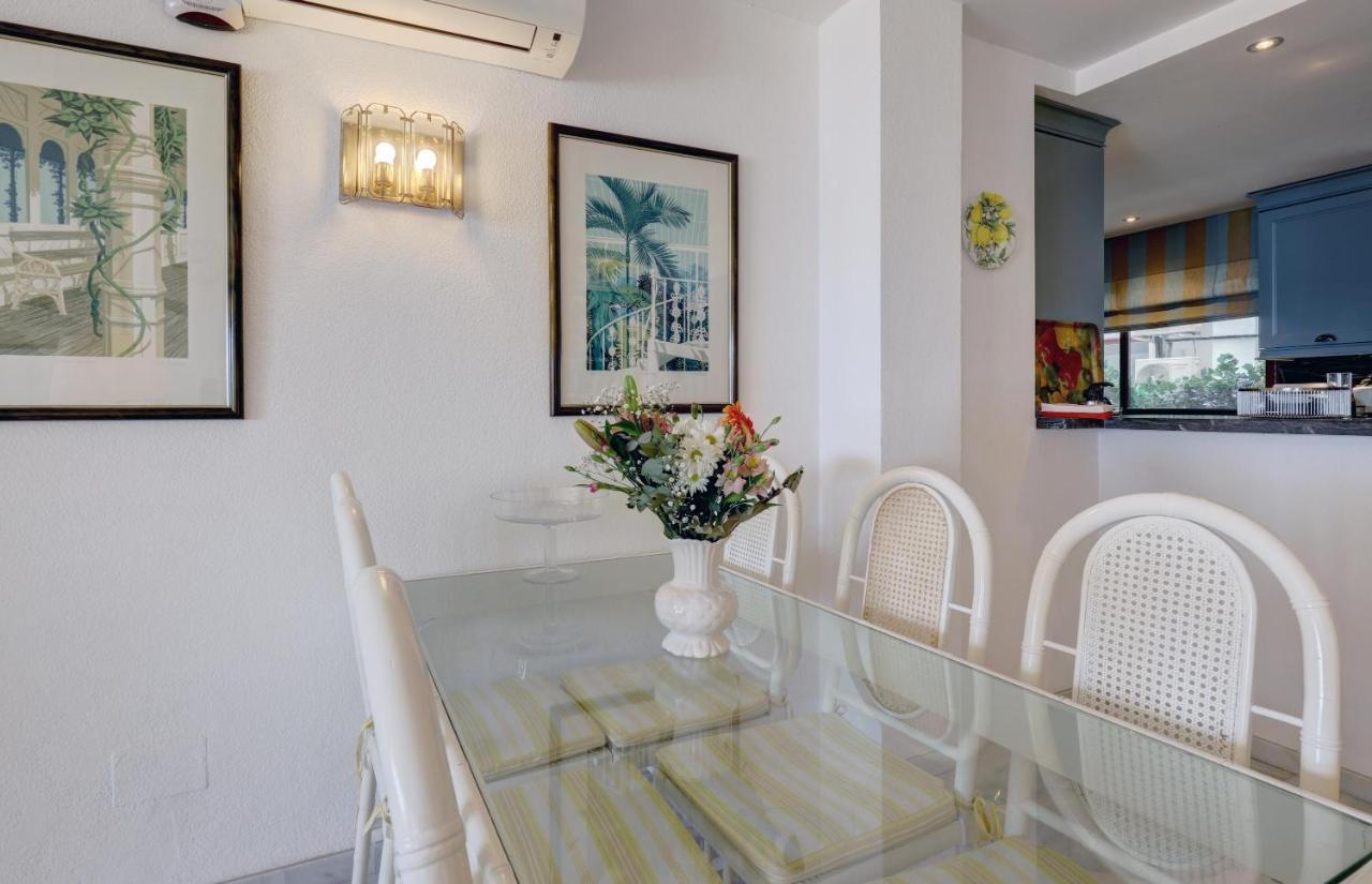 Apartment - Car Included Estepona Exteriör bild